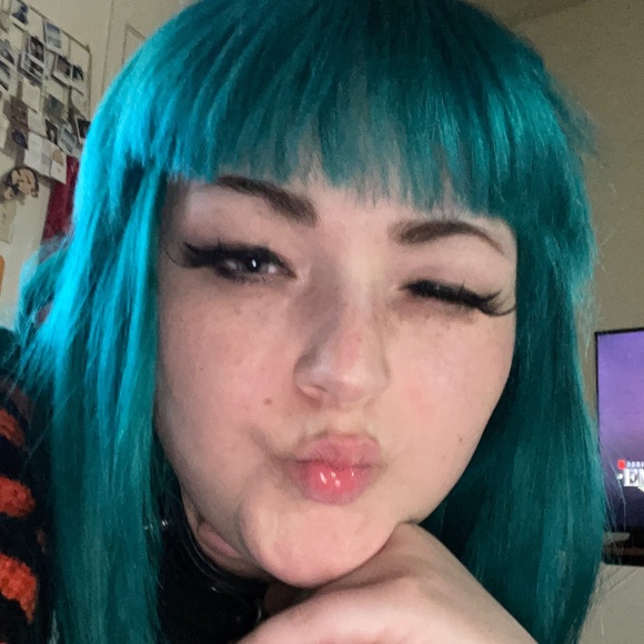 Meet your Posher, Rae - Picture 11 of 11